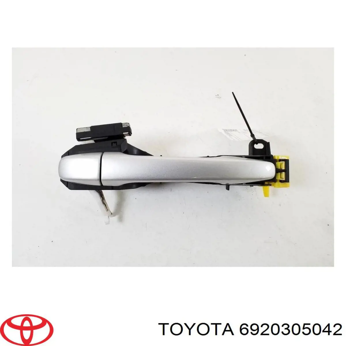 Купить 6920305042 Toyota Держатель наружной ручки двери задней левой