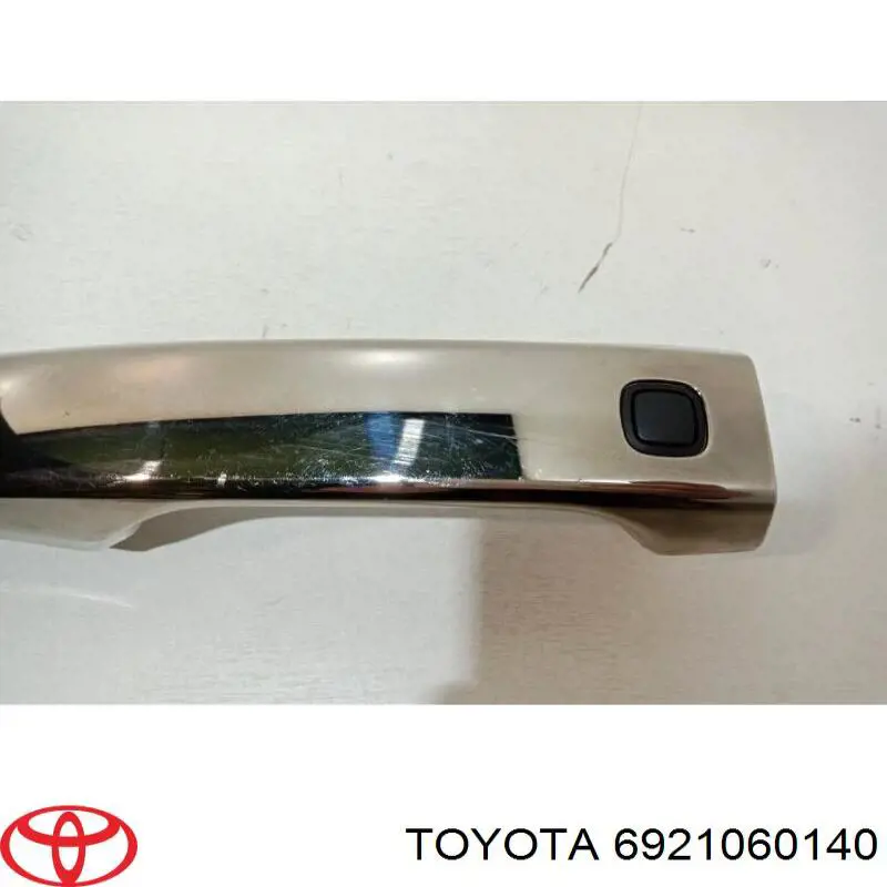 6921060140 Toyota Ручка передней двери наружная, правая