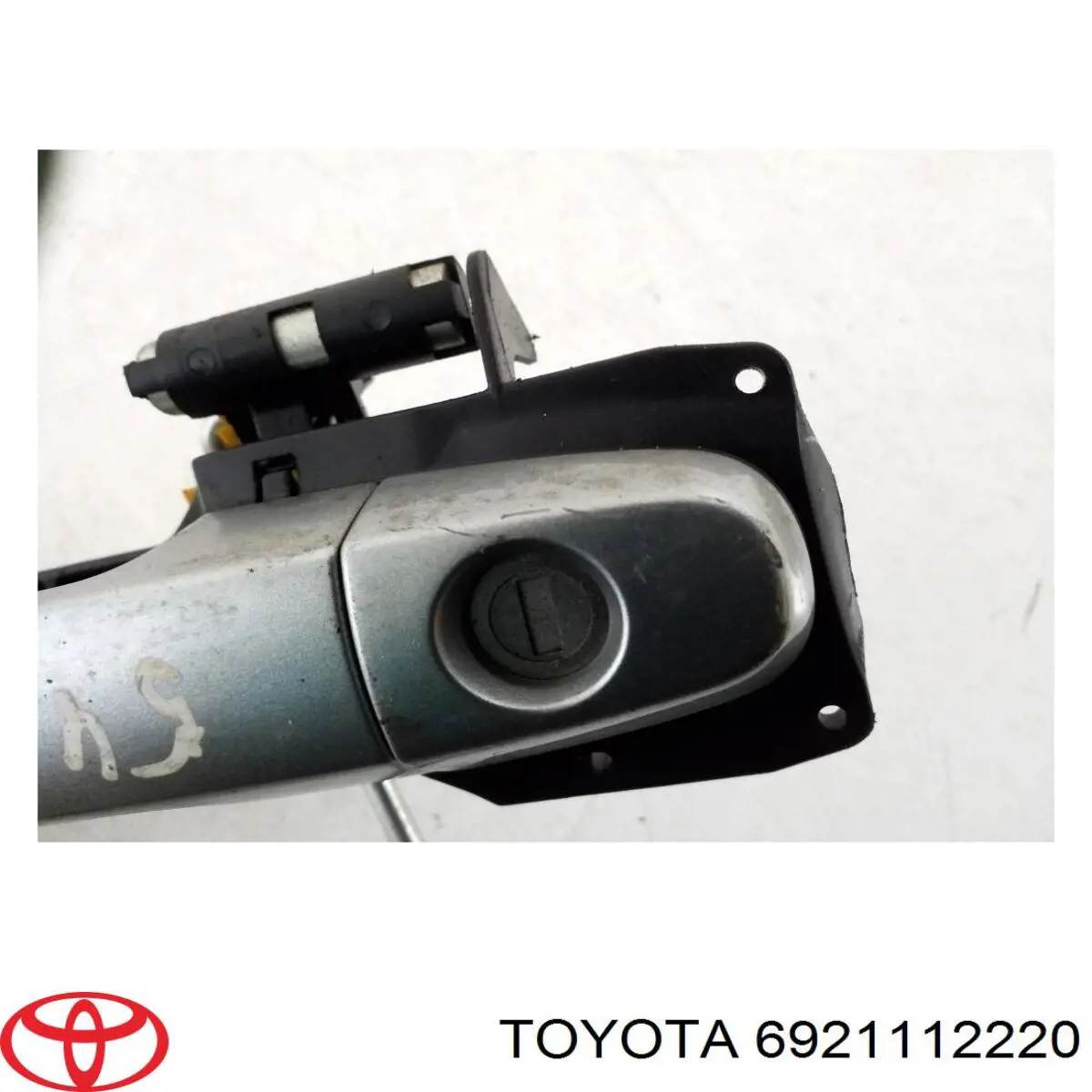  Toyota 6921112220 цена, от 19.00 USD