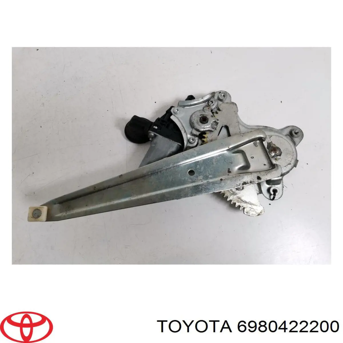 Стеклоподъемник задней левой двери Toyota 6980422200 цена, от 12.47 USD