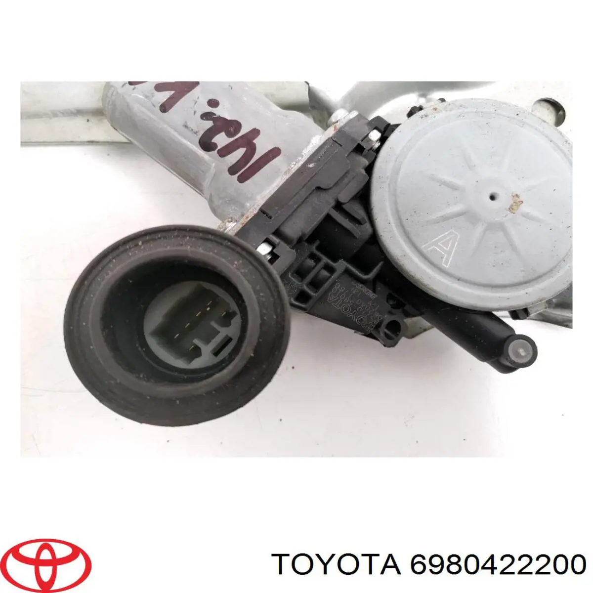 Стеклоподъемник левой задней двери Toyota 6980422200