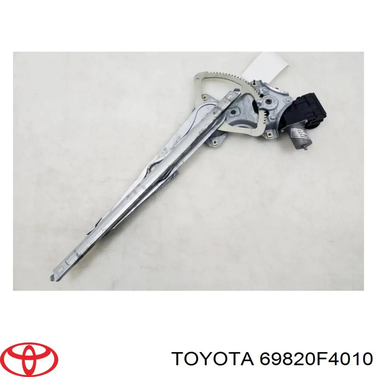 Купить 69820F4010 Toyota Подъемник механический ветрового стекла