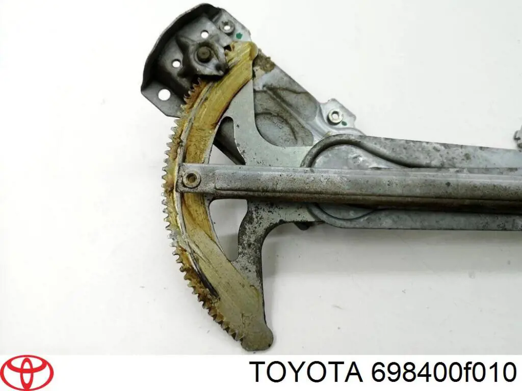  698400F010 Toyota