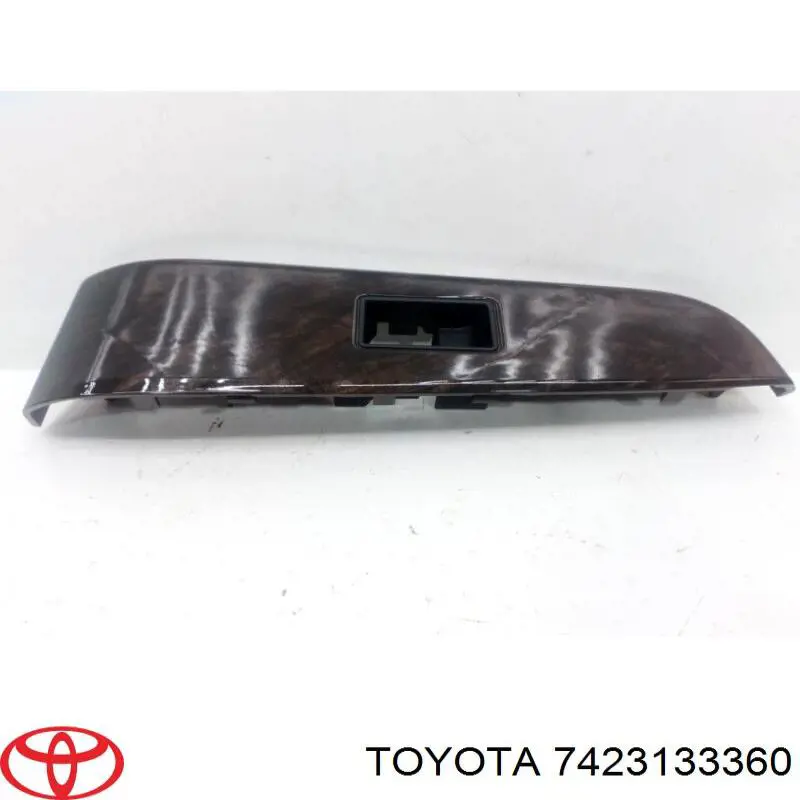  7423133360 Toyota