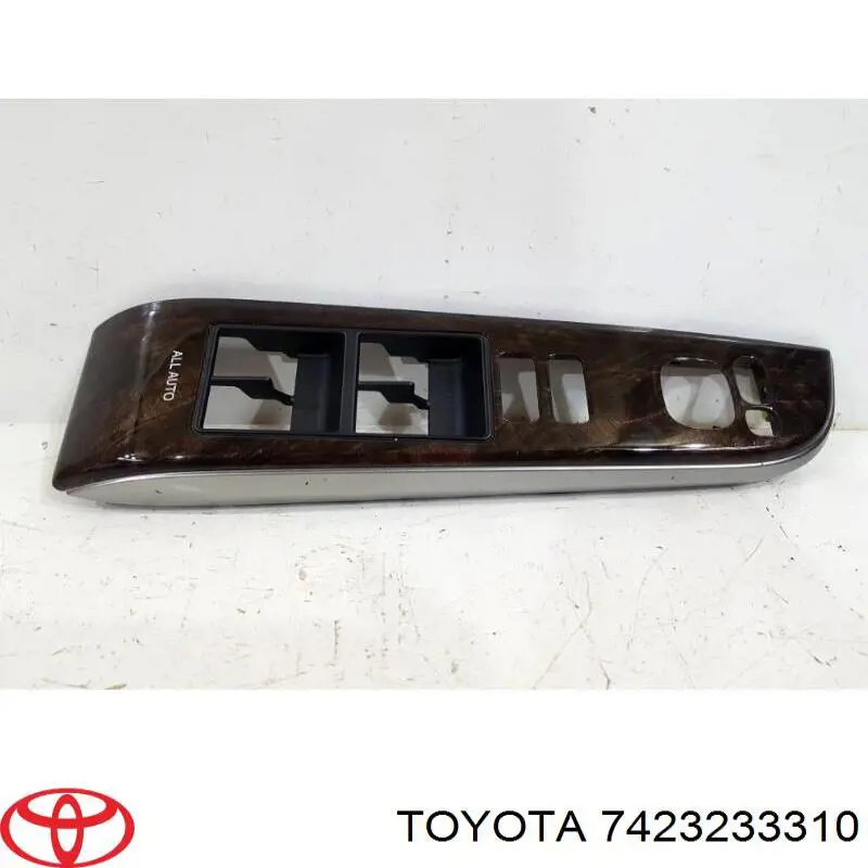  7423233310 Toyota