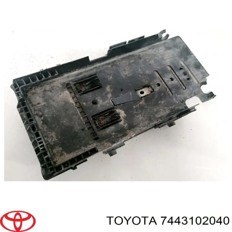  7443102040 Toyota