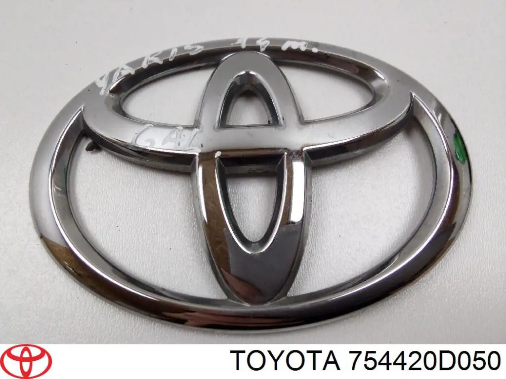  Toyota 754420D050 цена, от 4.23 USD