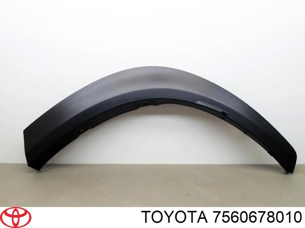 Расширитель (накладка) арки заднего крыла левый Toyota 7560678010