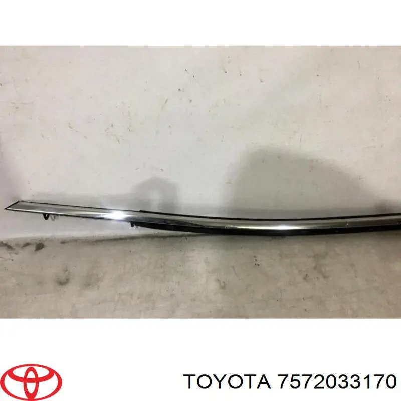 7572033170 Toyota Молдинги дверей к-кт