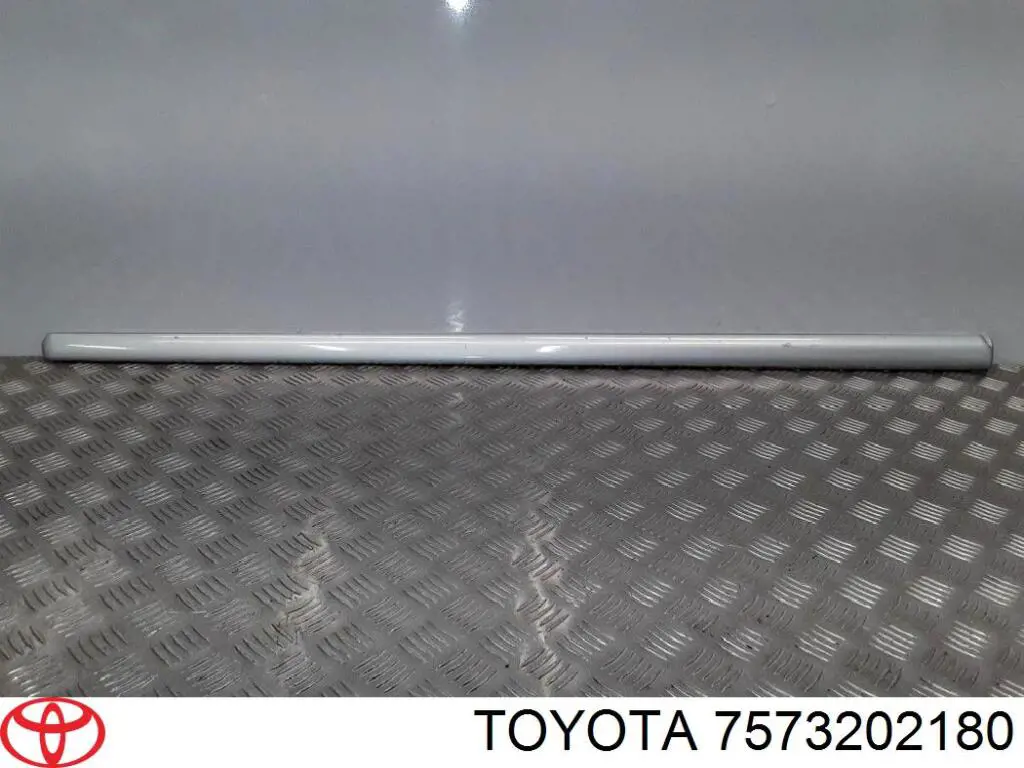 7573202180 Toyota 