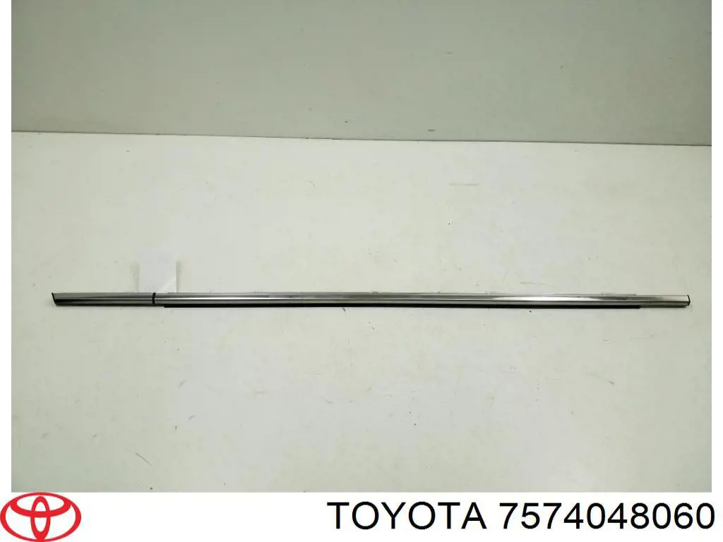 7574048060 Toyota 
