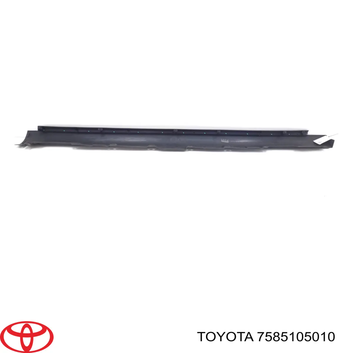 Накладка (молдинг) порога наружная правая на Toyota Avensis T25