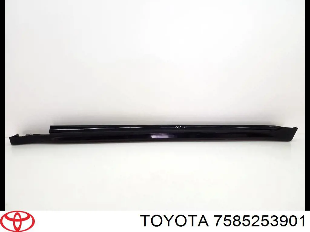 7585253901 Toyota Накладка наружняя (молдинг) порога, левый