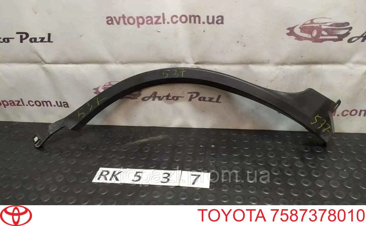 7587378010 Toyota moldura da porta traseira direita