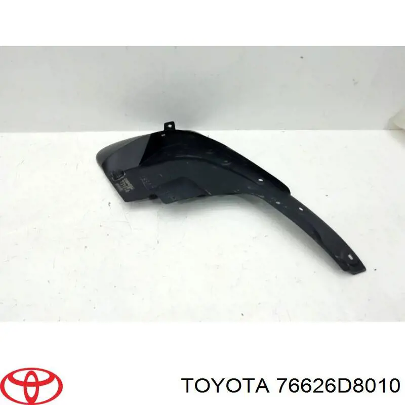  76626D8010 Toyota