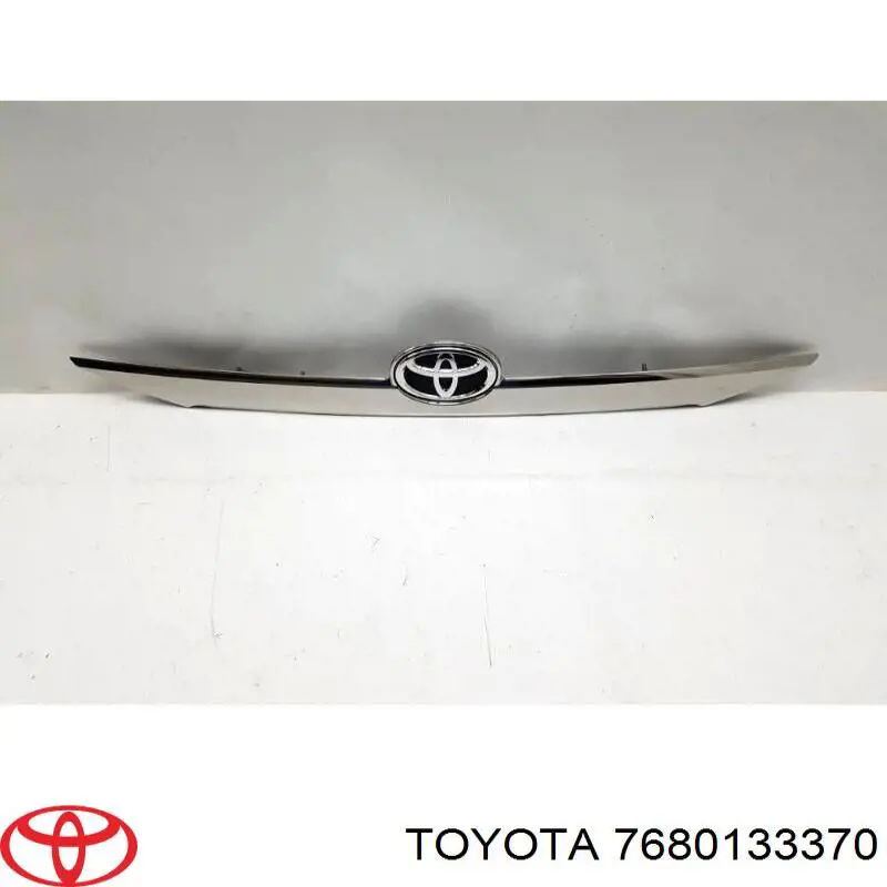 Накладка крышки багажника 7680133370 Toyota