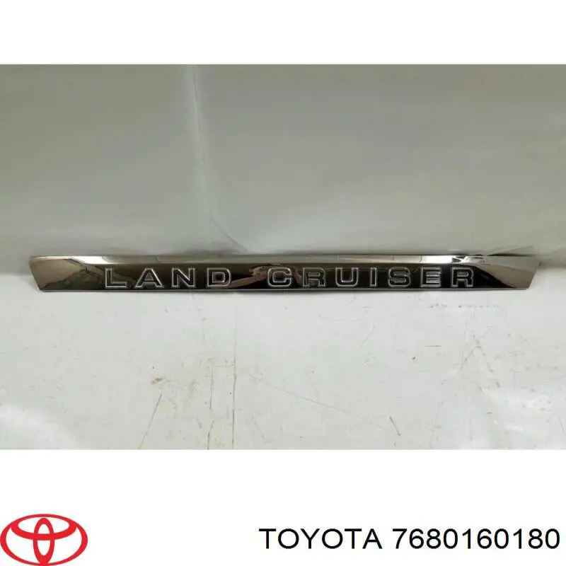 Купить 7680160180 Toyota Накладка багажника