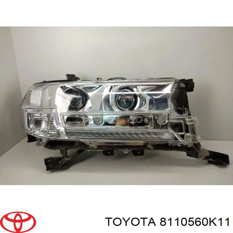 Правая блок фара Toyota 8110560K11 цена, от 1140.25 USD