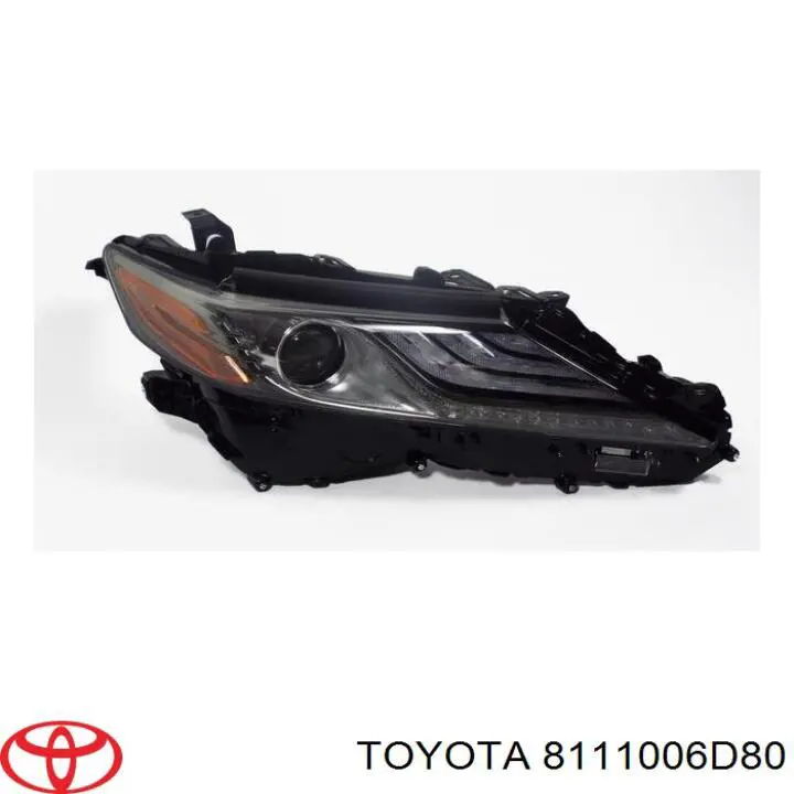 8111006D80 Toyota Фара передняя правая