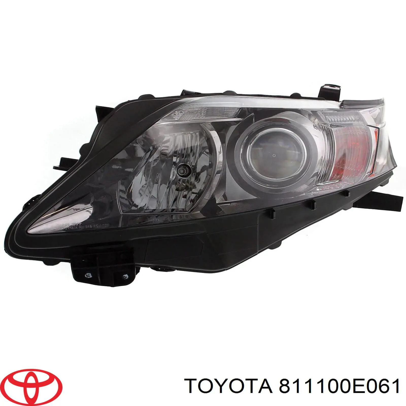 Правая фара 811100E061 Toyota