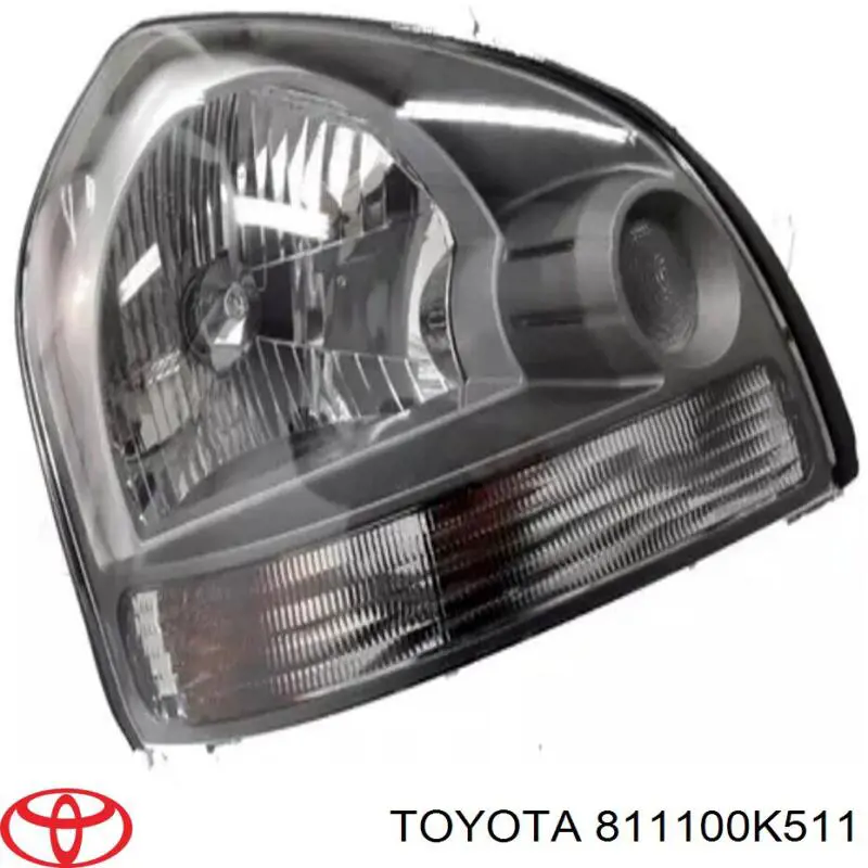 811100K511 Toyota Фара передняя правая