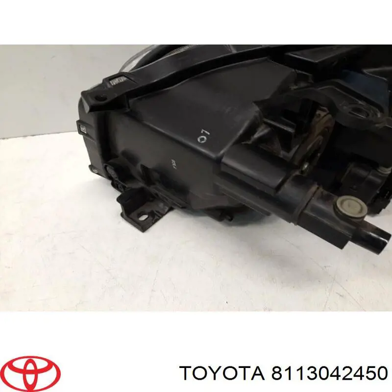 Правая блок фара Toyota 8113042450 цена, от  USD