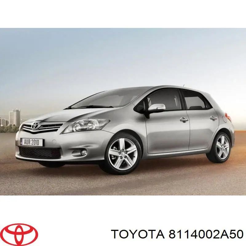 8114002A50 Toyota luz direita