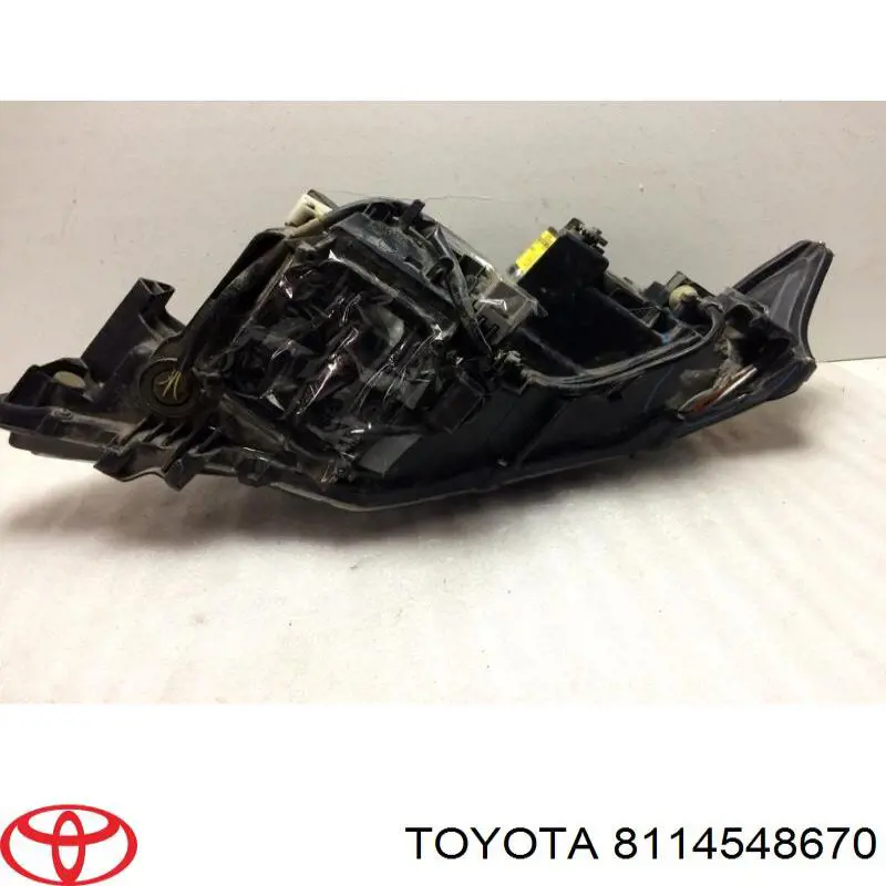 Compre 8114548671 Toyota Luz direita