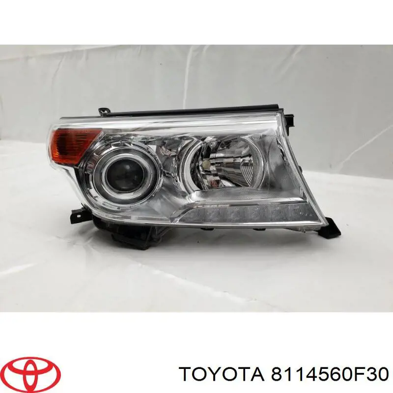 Фара права 8114560F30 Toyota