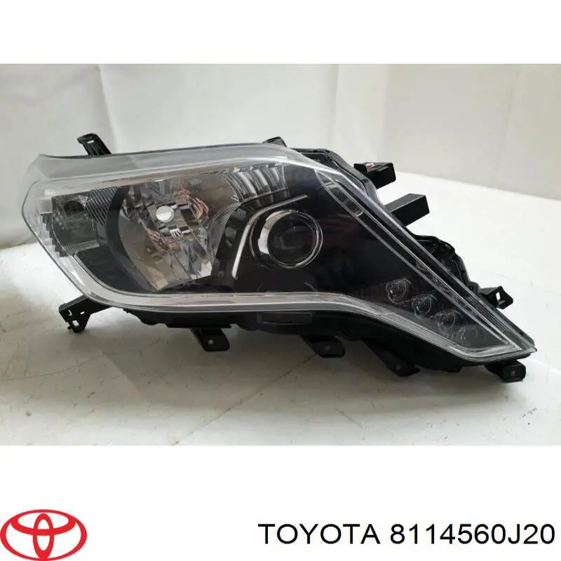 Купить 8114560J20 Toyota Фара основная правая