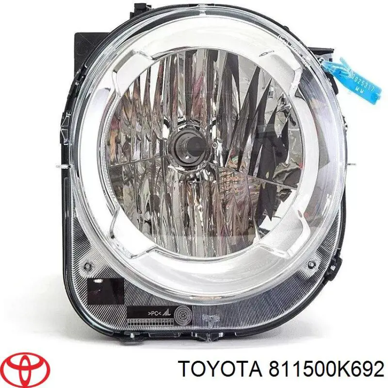 811500K692 Toyota Фара