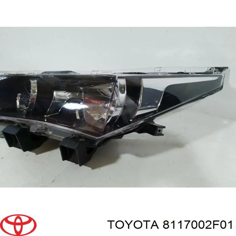 Левая фара 8117002F01 Toyota