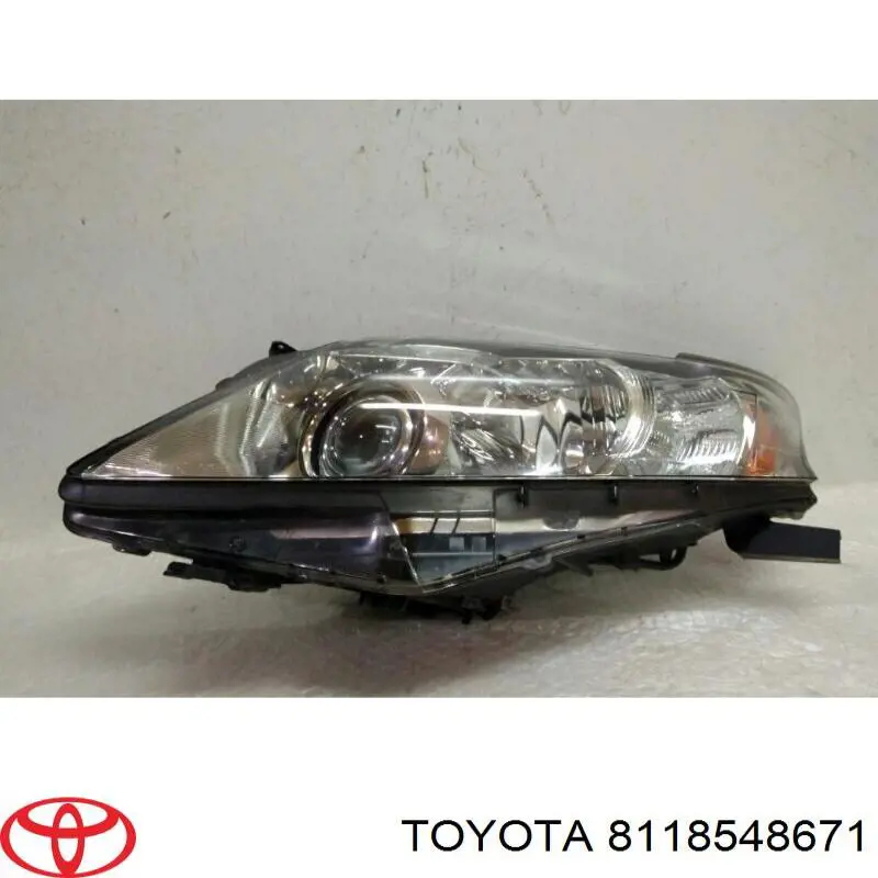 Купить 8118548671 Toyota Фара левая передняя