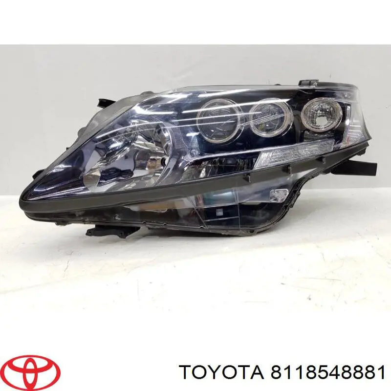 Левая фара 8118548881 Toyota