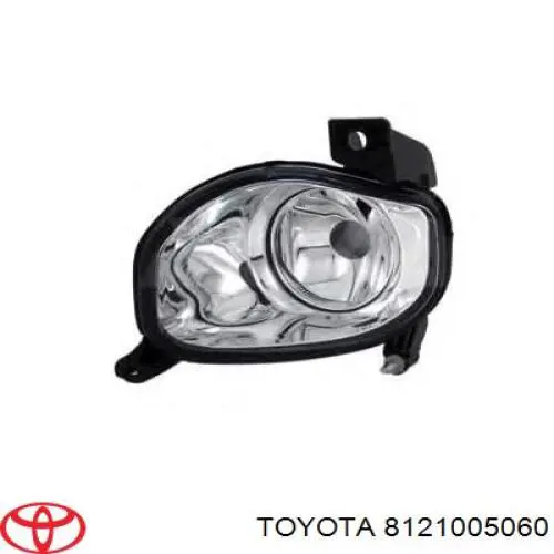 Фара противотуманная правая Toyota 8121005060