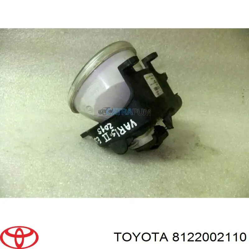 8122002110 Toyota фара противотуманная левая