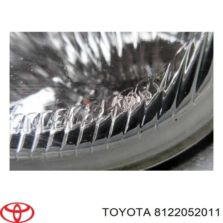 Фара противотуманная, левая Toyota 8122052011 цена, от 266.16 USD