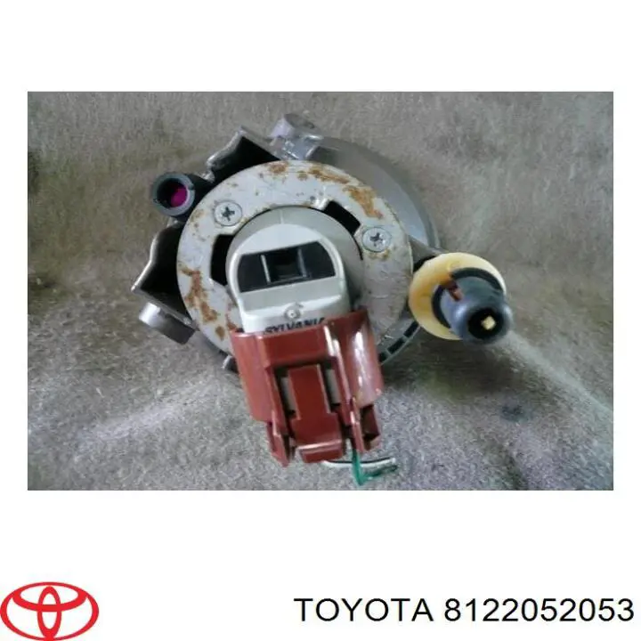 Фара противотуманная левая 8122152052 Toyota