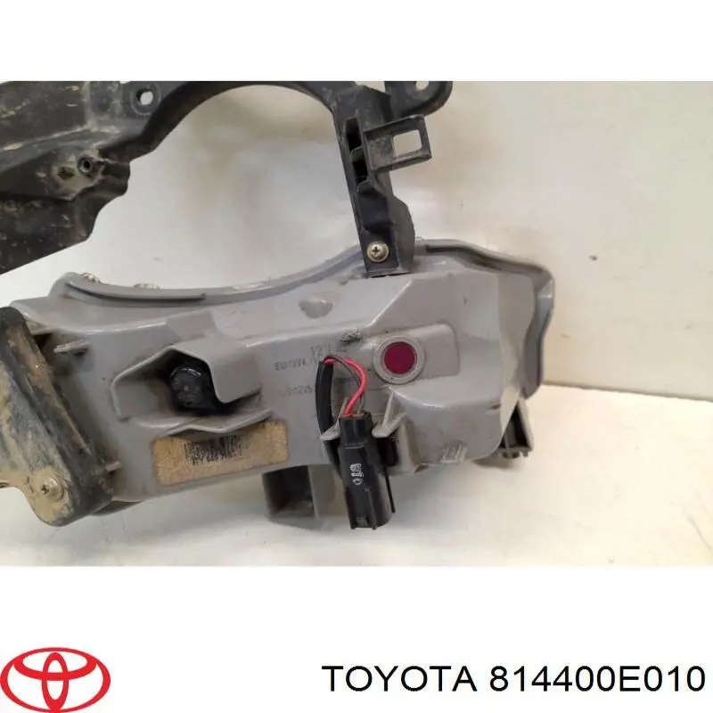 Купить 814400E010 Toyota Противотуманка левая