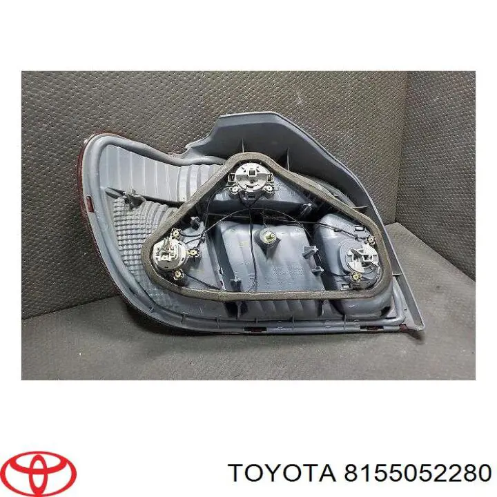 Купить 810488E Polcar Задняя правая фара