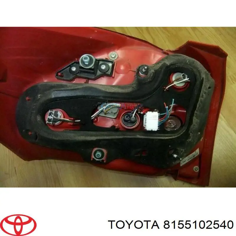 Задняя левая фара Toyota 8155102540 цена, от 213.48 USD