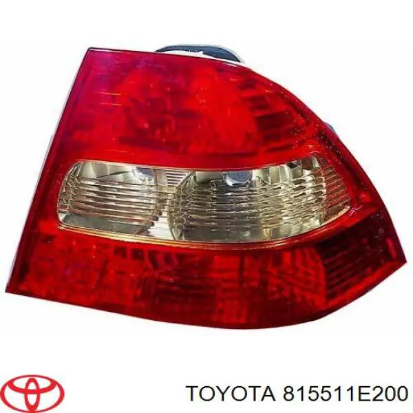 815511E200 Toyota lanterna traseira direita