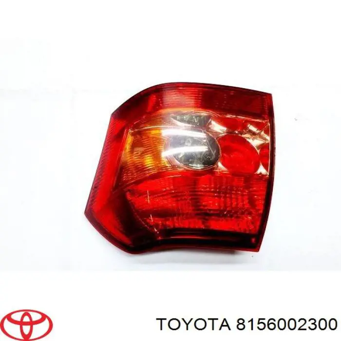 Фонарь задний левый 8156002300 Toyota