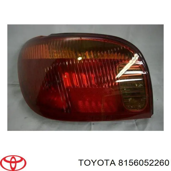 Задняя левая фара Toyota 8156052260 цена, от 308.30 USD
