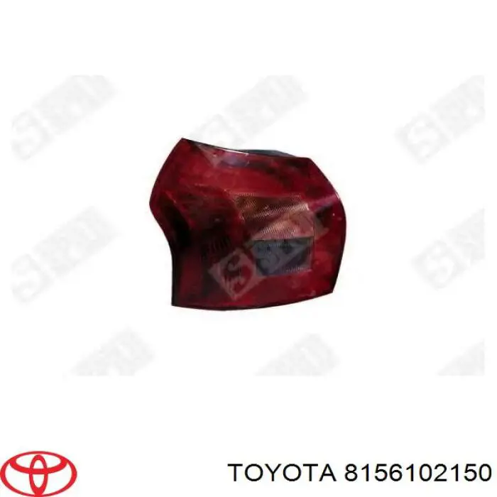 8156102150 Toyota lanterna traseira esquerda