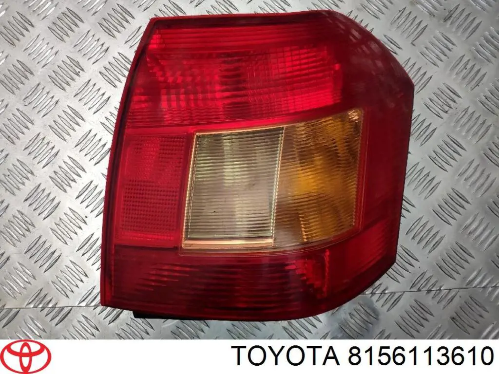 Купить 8156113620 Toyota Левый стоп