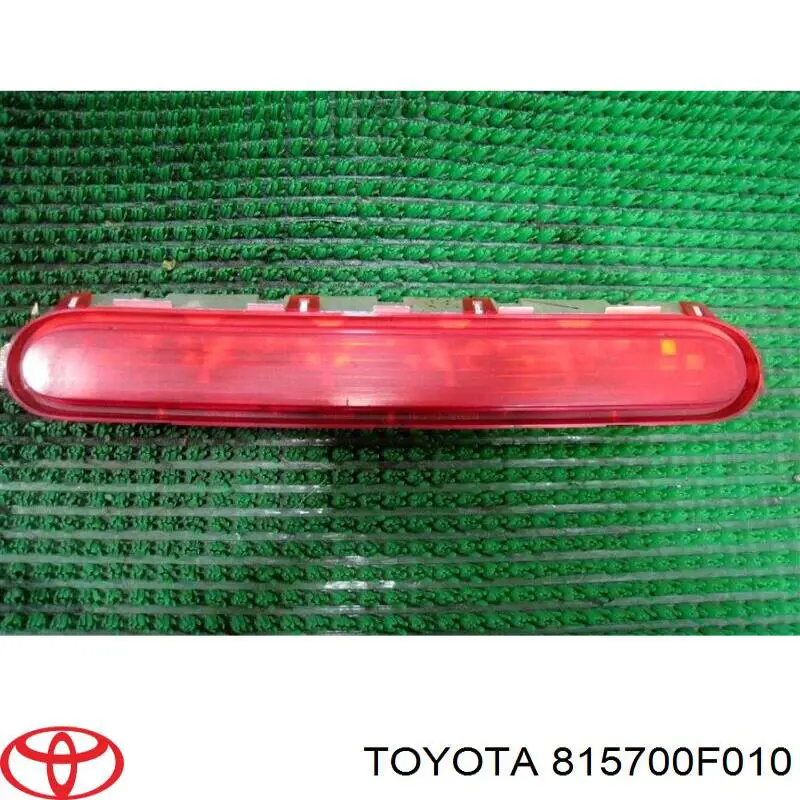 815700F010 Toyota sinal de parada traseiro adicional