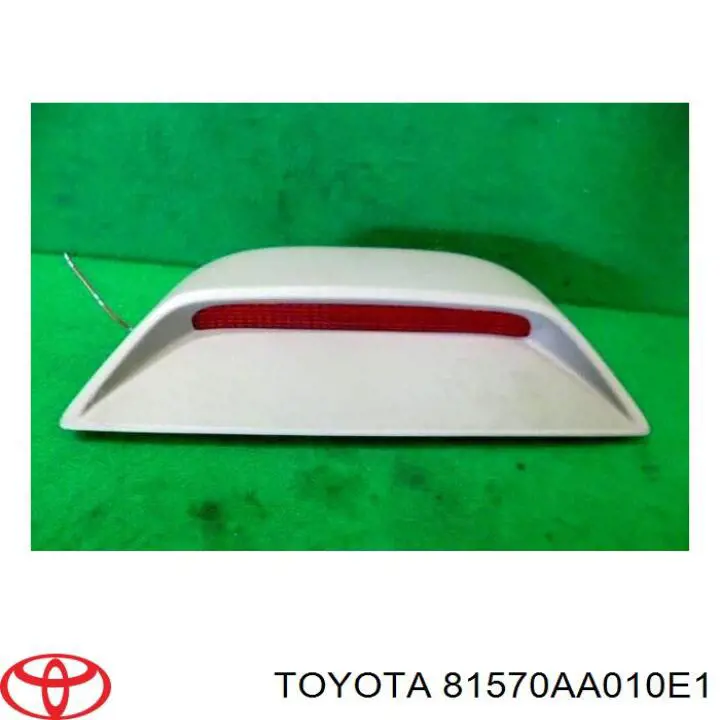 81570AA010E1 Toyota Фонарь сигнальный