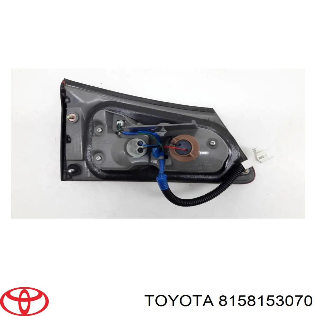 Фонарь задний правый, внутренний Toyota 8158153070 цена, от 31.04 USD