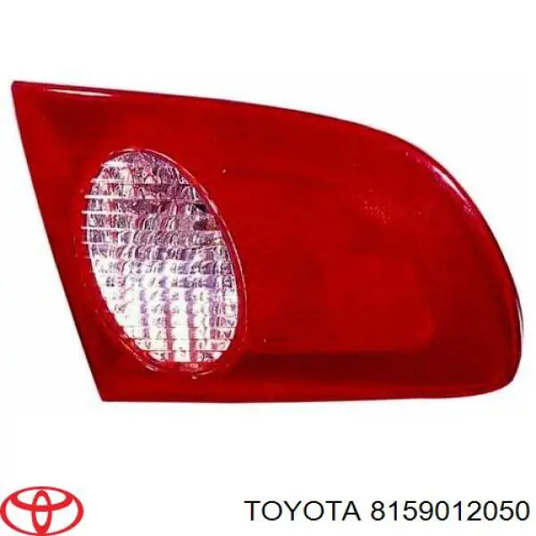 Фонарь задний левый внутренний на Toyota Corolla E11